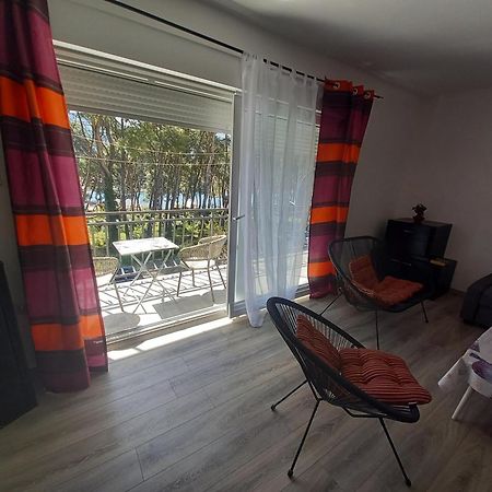 Dinka'S Apartment Stari Grad  Zewnętrze zdjęcie