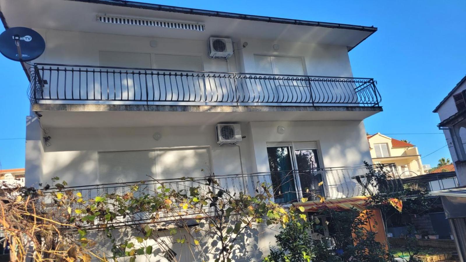 Dinka'S Apartment Stari Grad  Zewnętrze zdjęcie